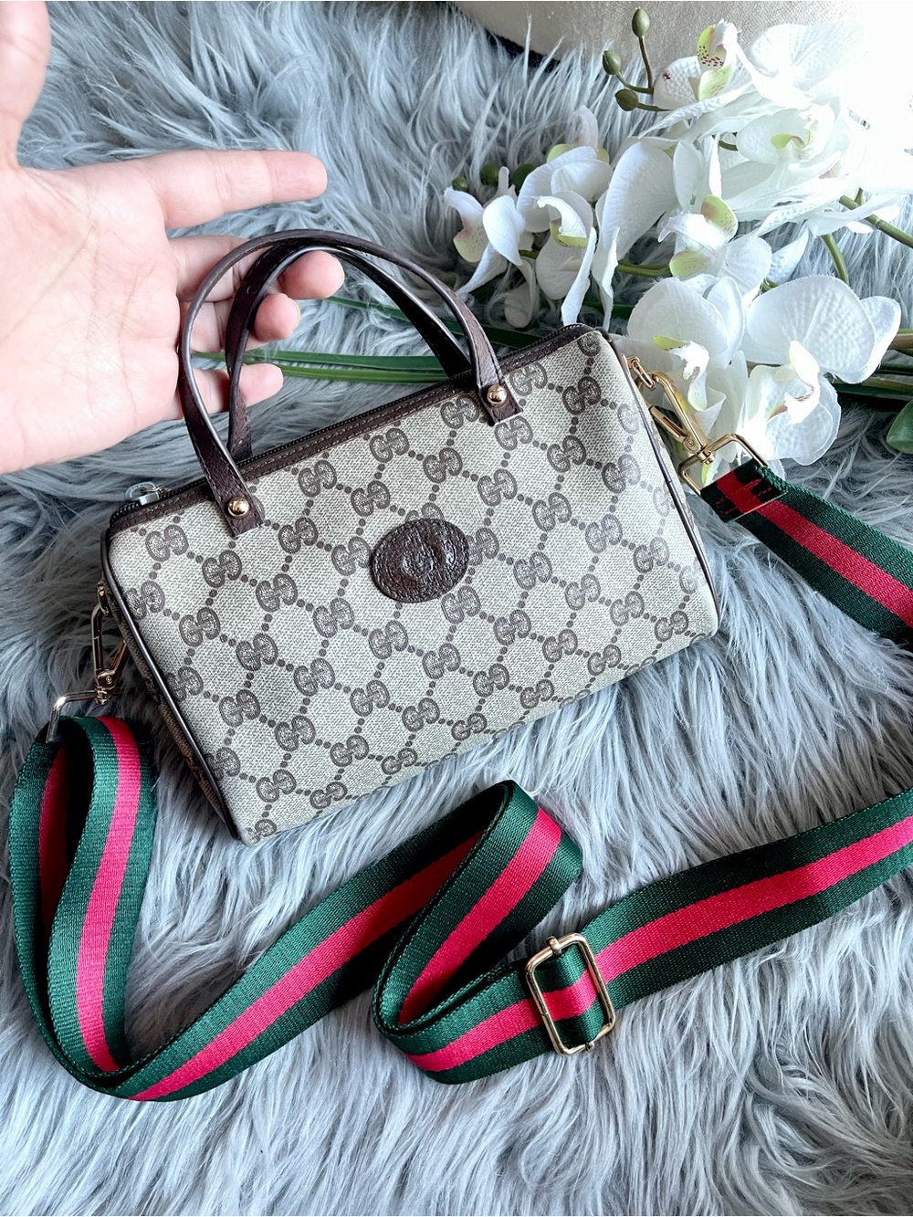 Authentic Gucci vintage GG canvas crossbody bag